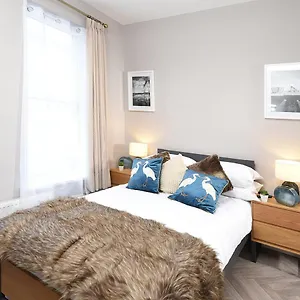 Gasthof Anam Cara House - Guest Close To Queen's, Belfast