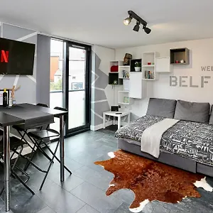 Apartment Neat - Secure Parking - Wifi - Sleeps 4 - No Parties, Belfast