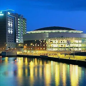 4* Hotell Hilton